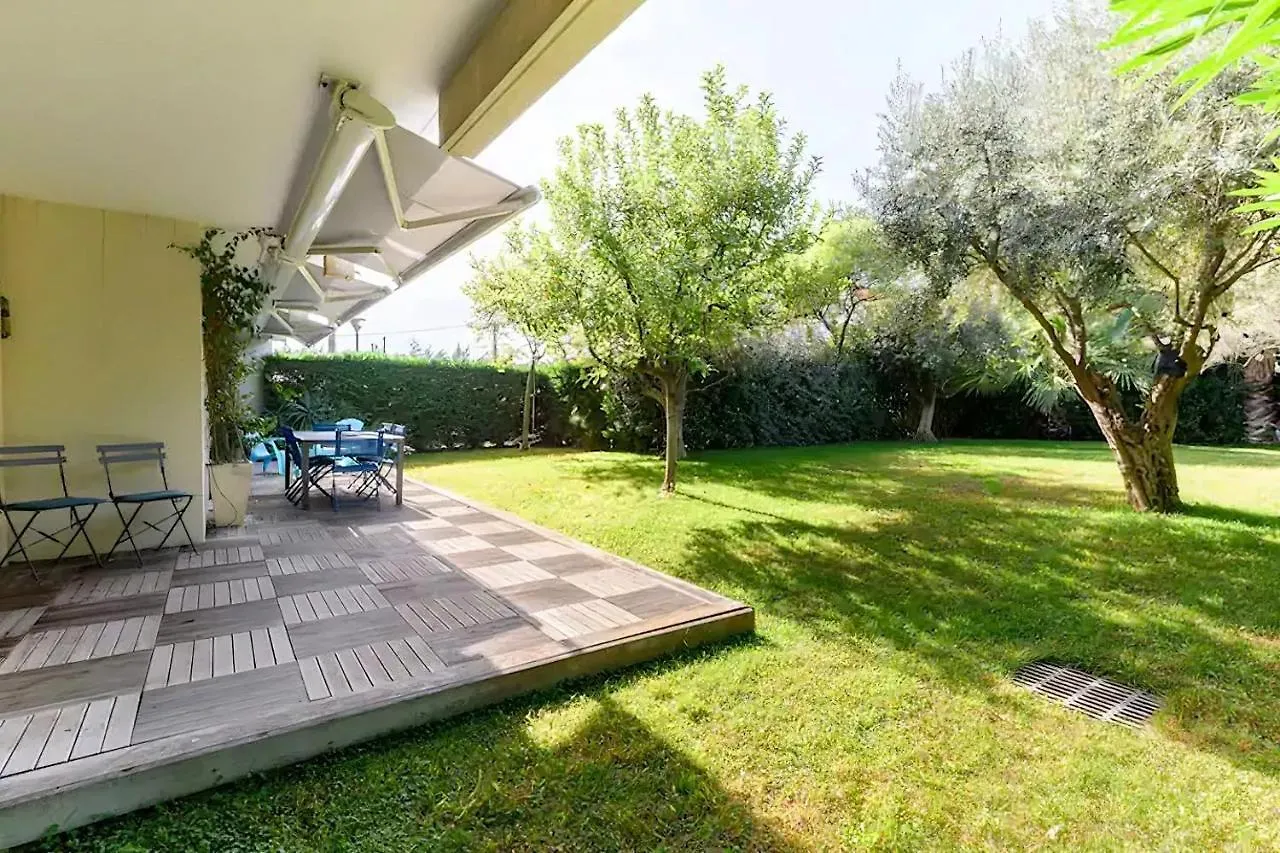 Rooftop Pool, Private Garden, At The Sand Beach! Antibes 0*,  France